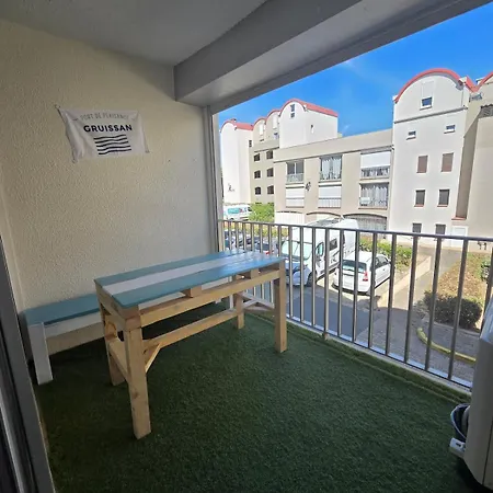 La Parenthese, Apartment